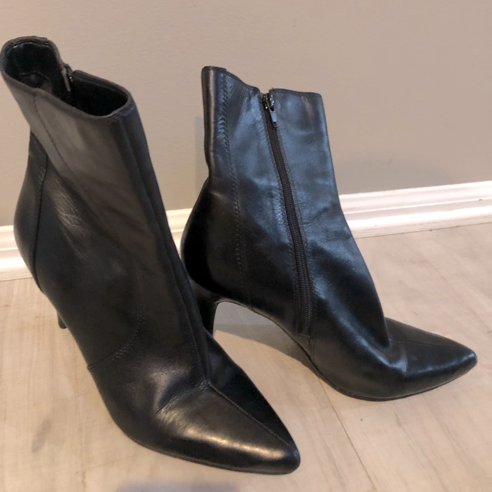 Nine West Leather ankle boots 9M